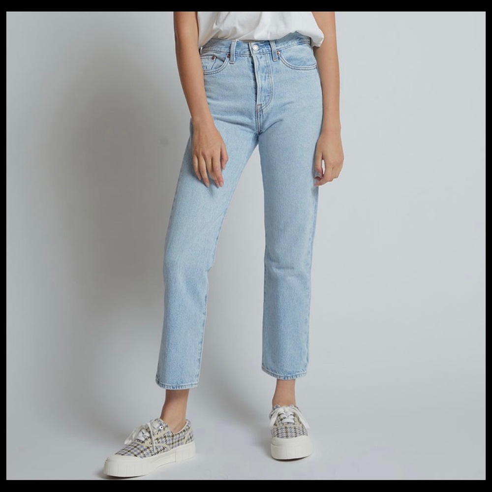 Levi Jeans (Rib Cage Straight Leg)